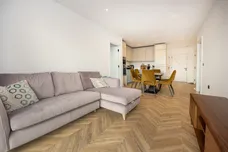 5 Wheatfield Way Kington Upon Thames KT1 photo 2