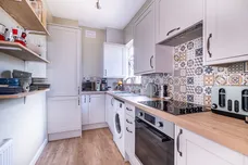 Fernlea Road London SW12 photo 4