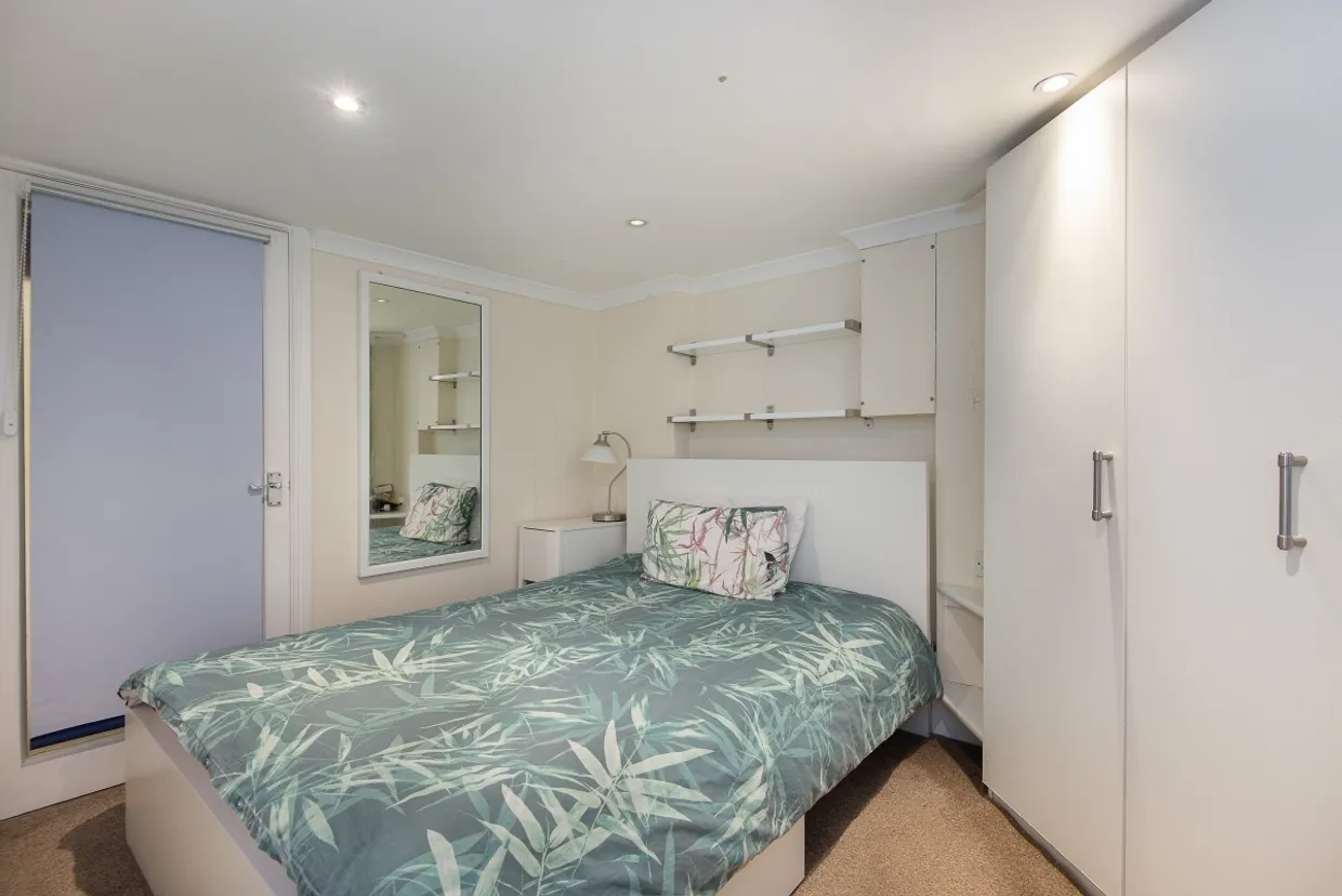 Mayford Road London SW12 photo 5