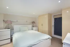 Mayford Road London SW12 photo 6
