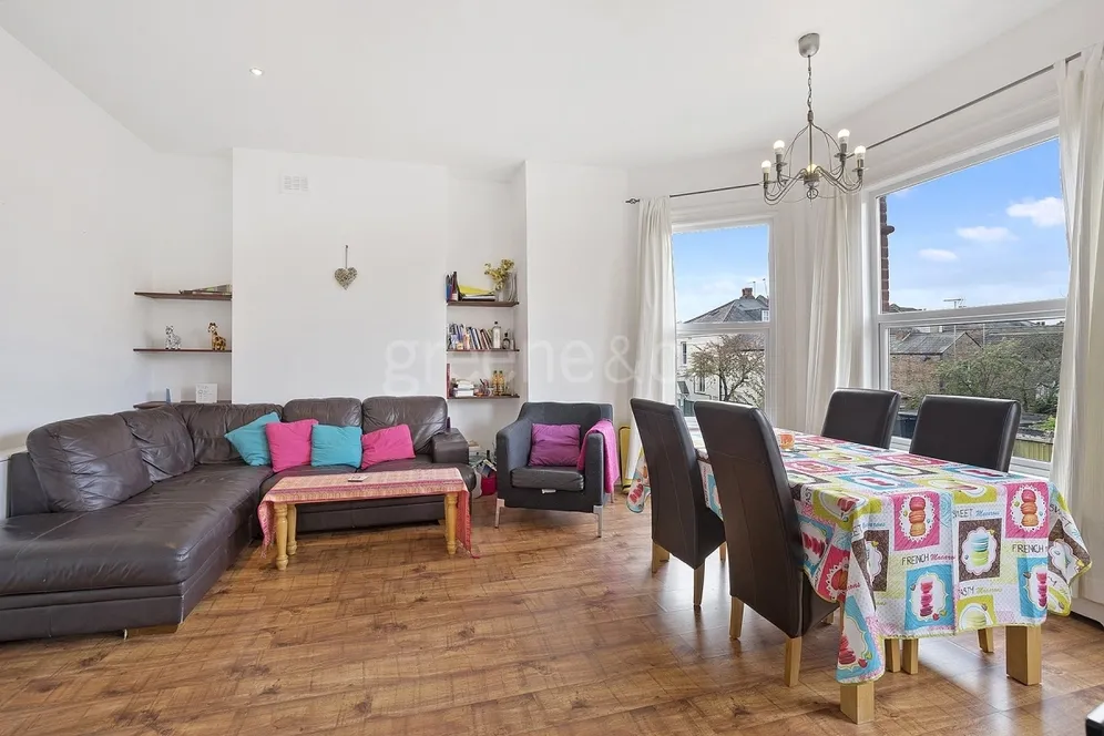 Fordwych Road London NW2 photo 8