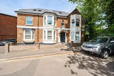 Vaughan Road Harpenden AL5 photo 9