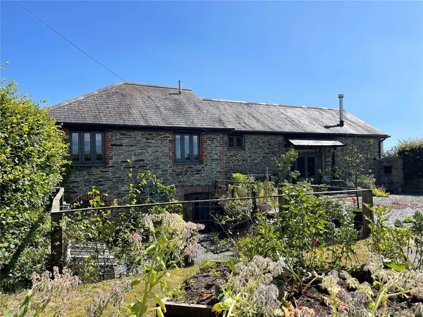 Mill Hill Lane, Tavistock, Devon, PL19