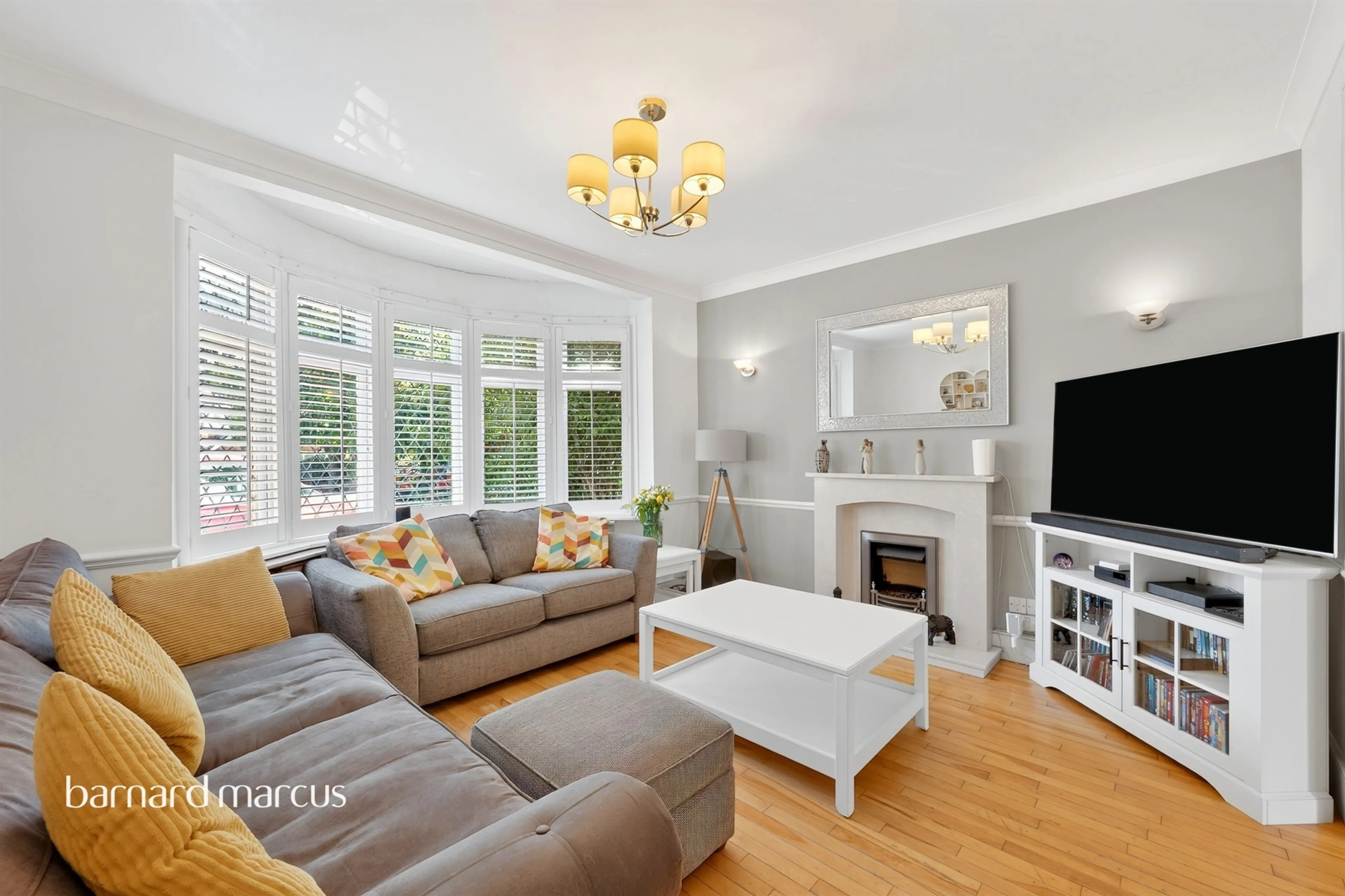 Property at Collingwood Avenue, Surbiton