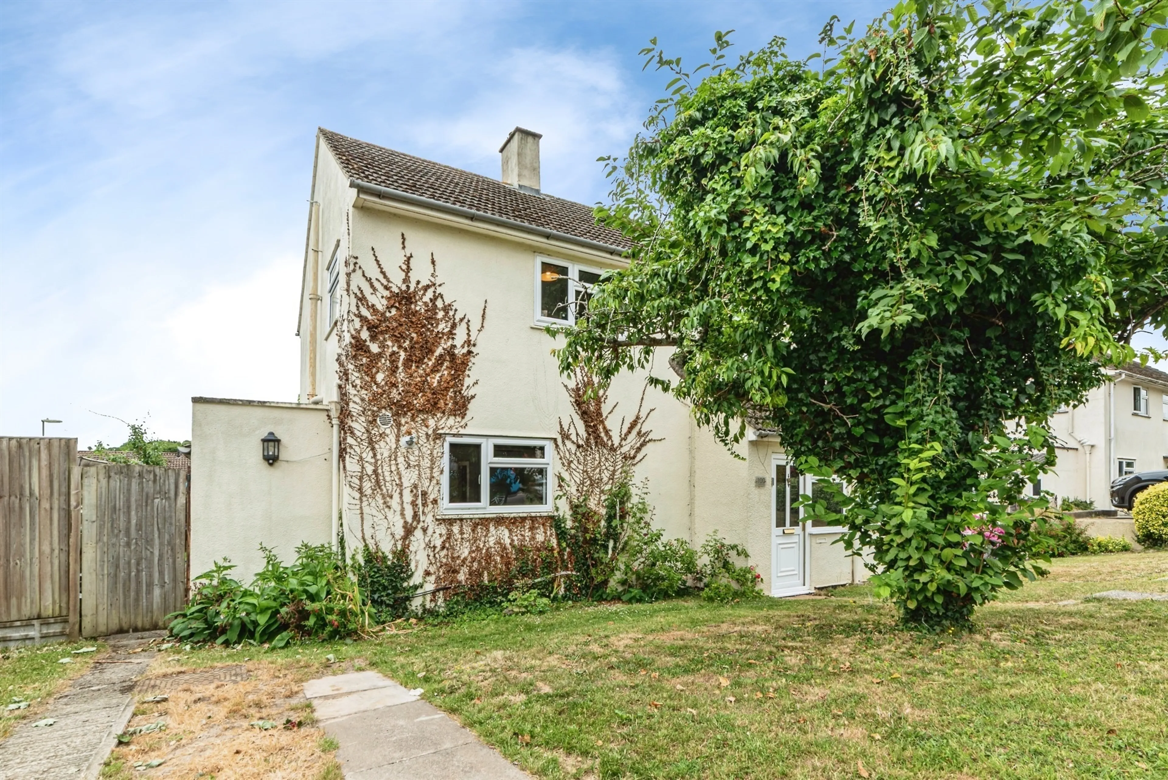 Property photo 0