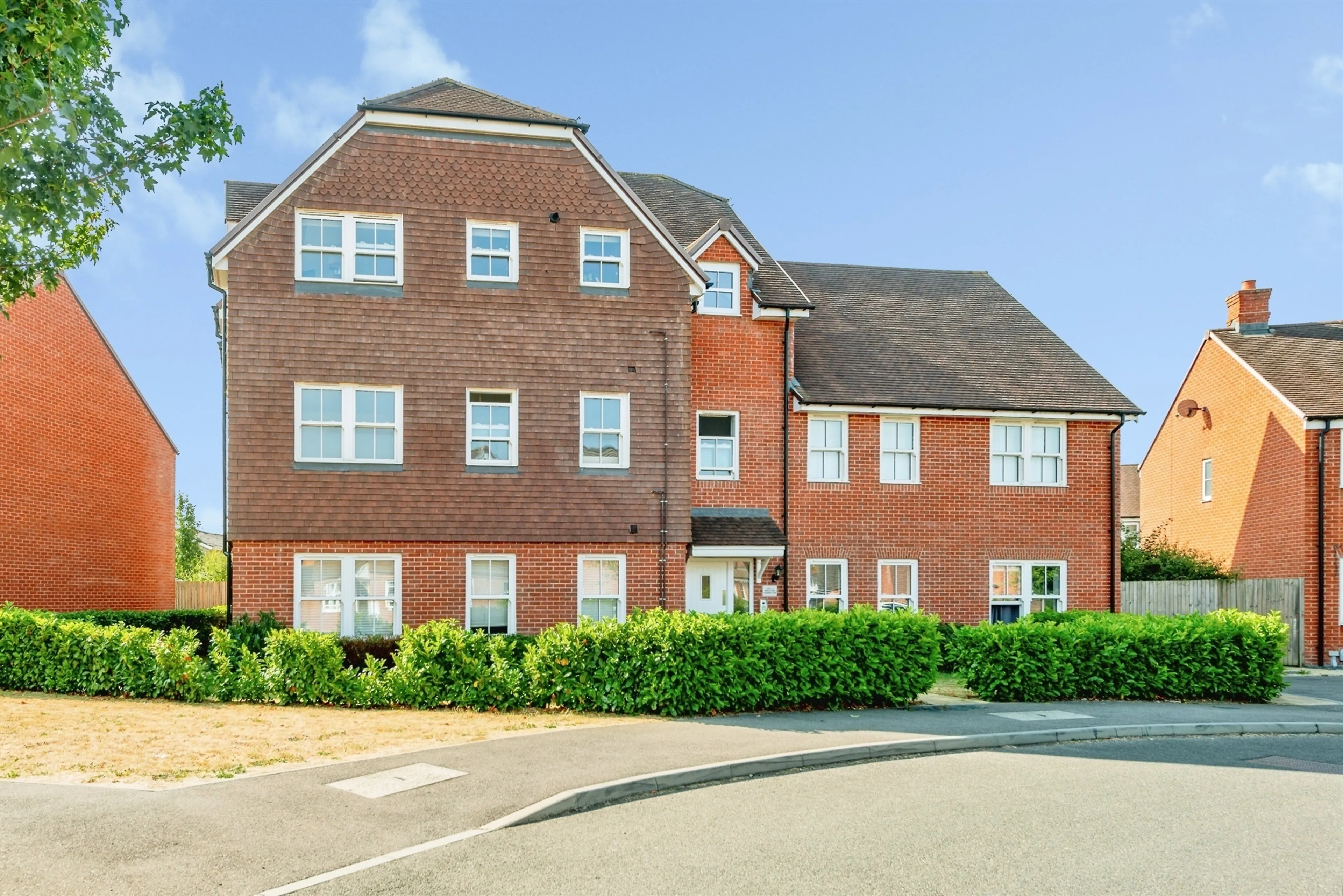 Property photo 0
