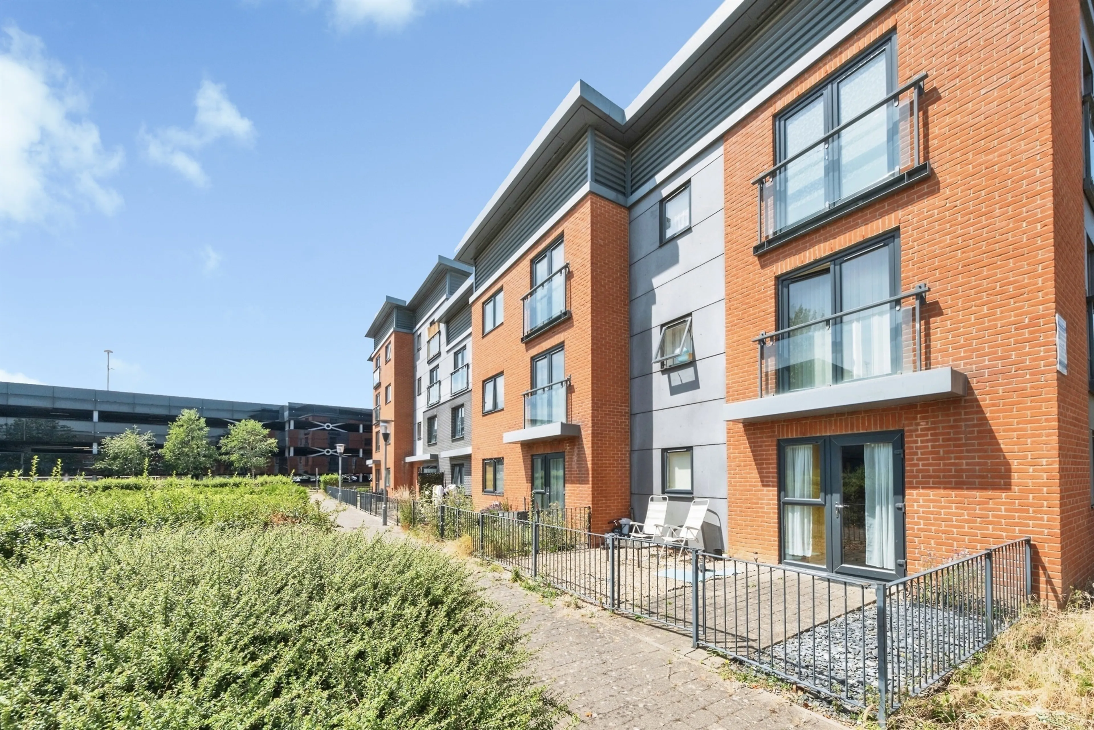 Property photo 0