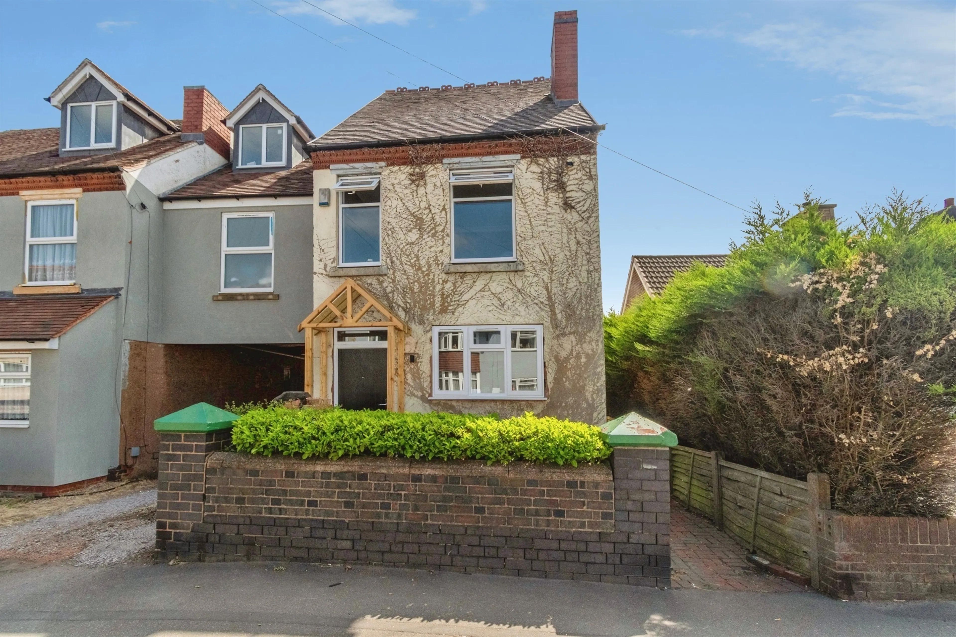 Property photo 0