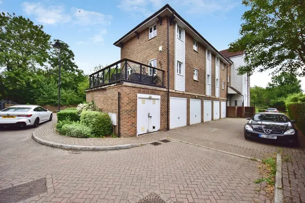 Medway Court, Aylesford, Kent, ME20
