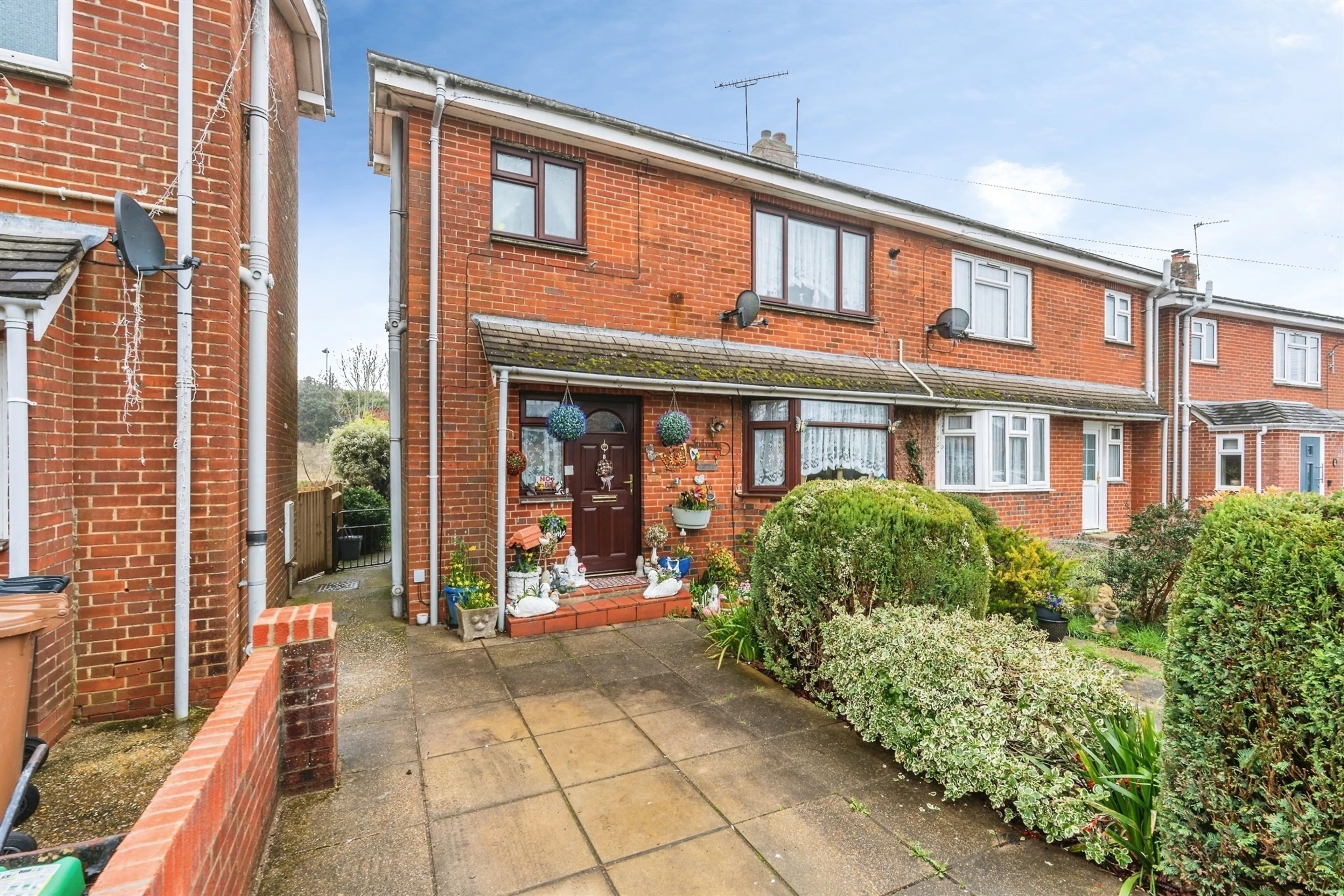 Property photo 0