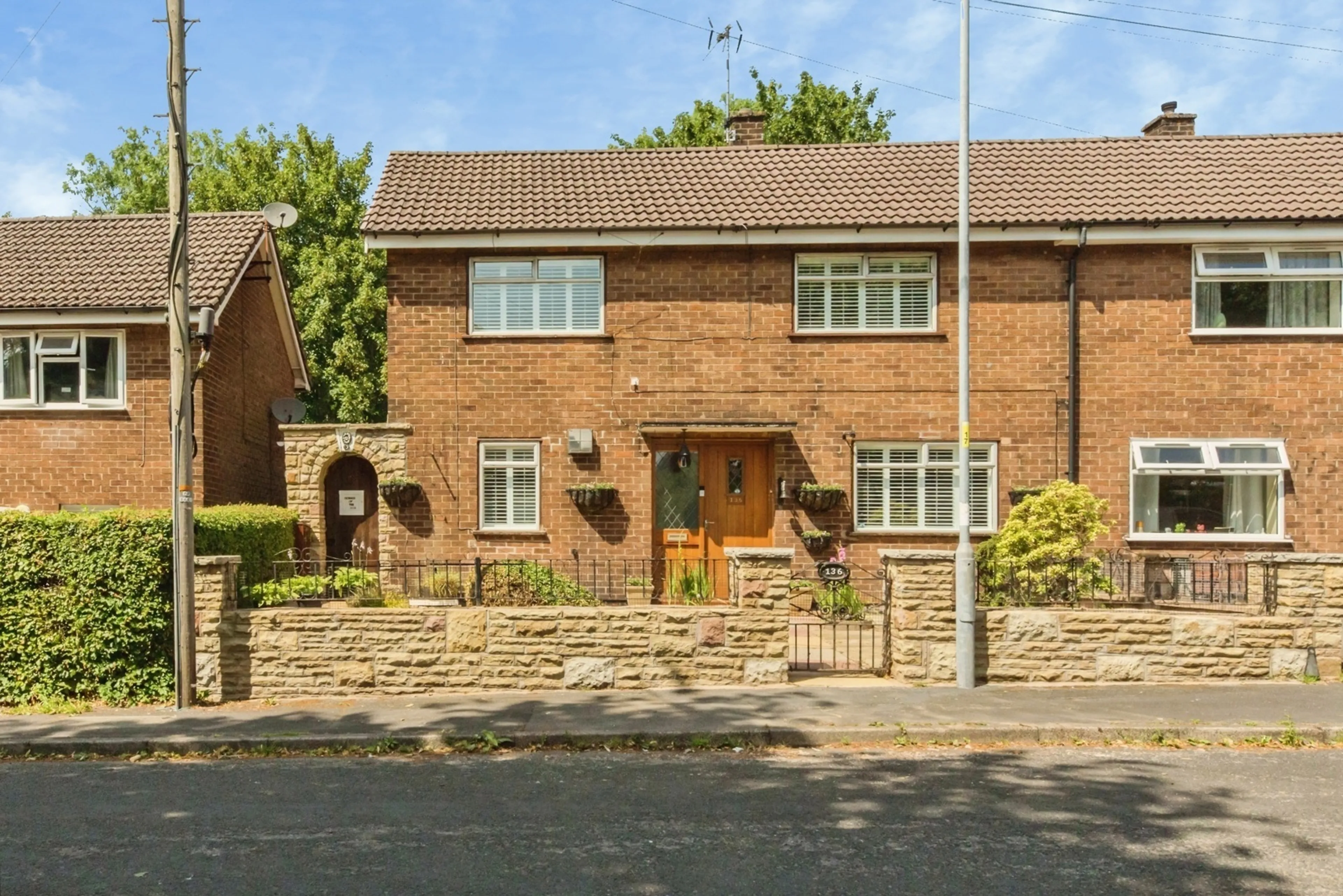 Property photo 0