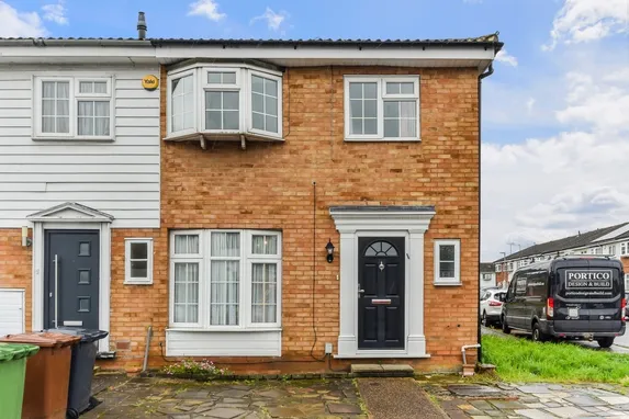 Whitehouse Avenue Borehamwood WD6