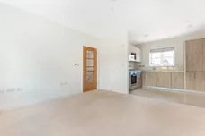 Yarrow Hill, Warfield RG42 photo 4