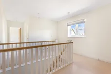Yarrow Hill, Warfield RG42 photo 5