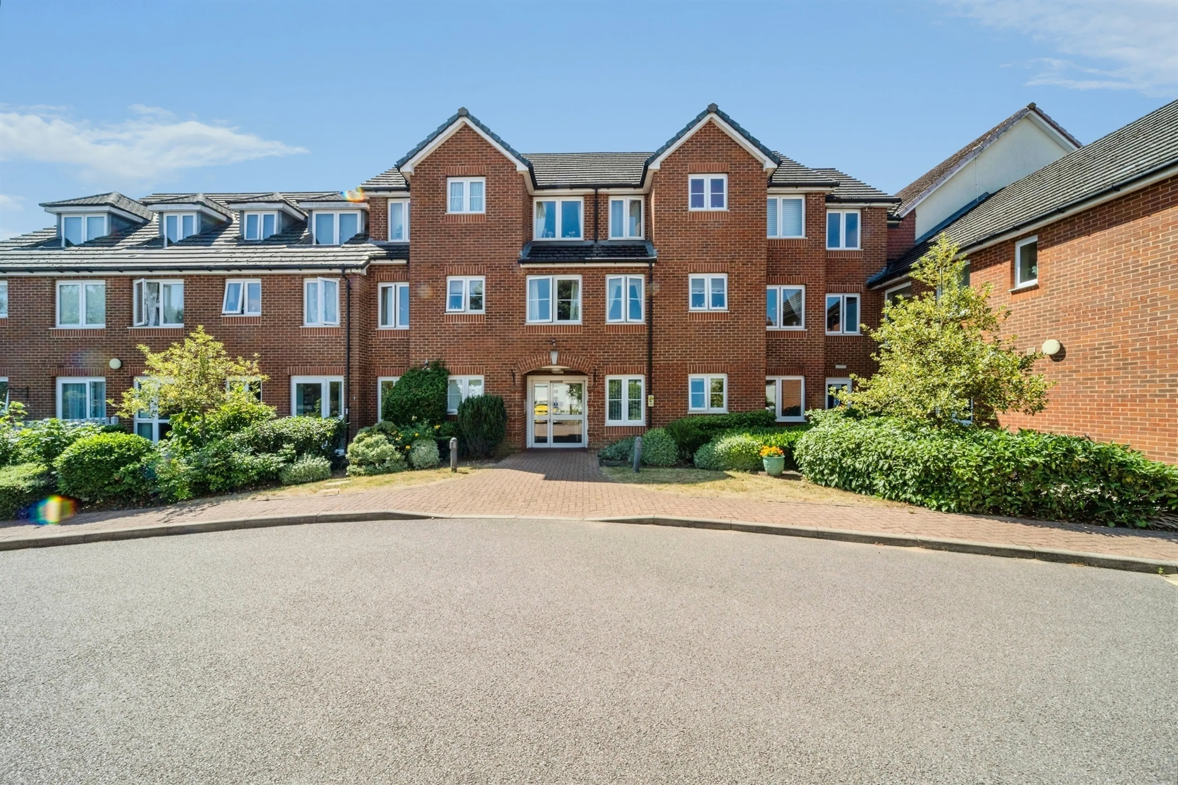 Property photo 0