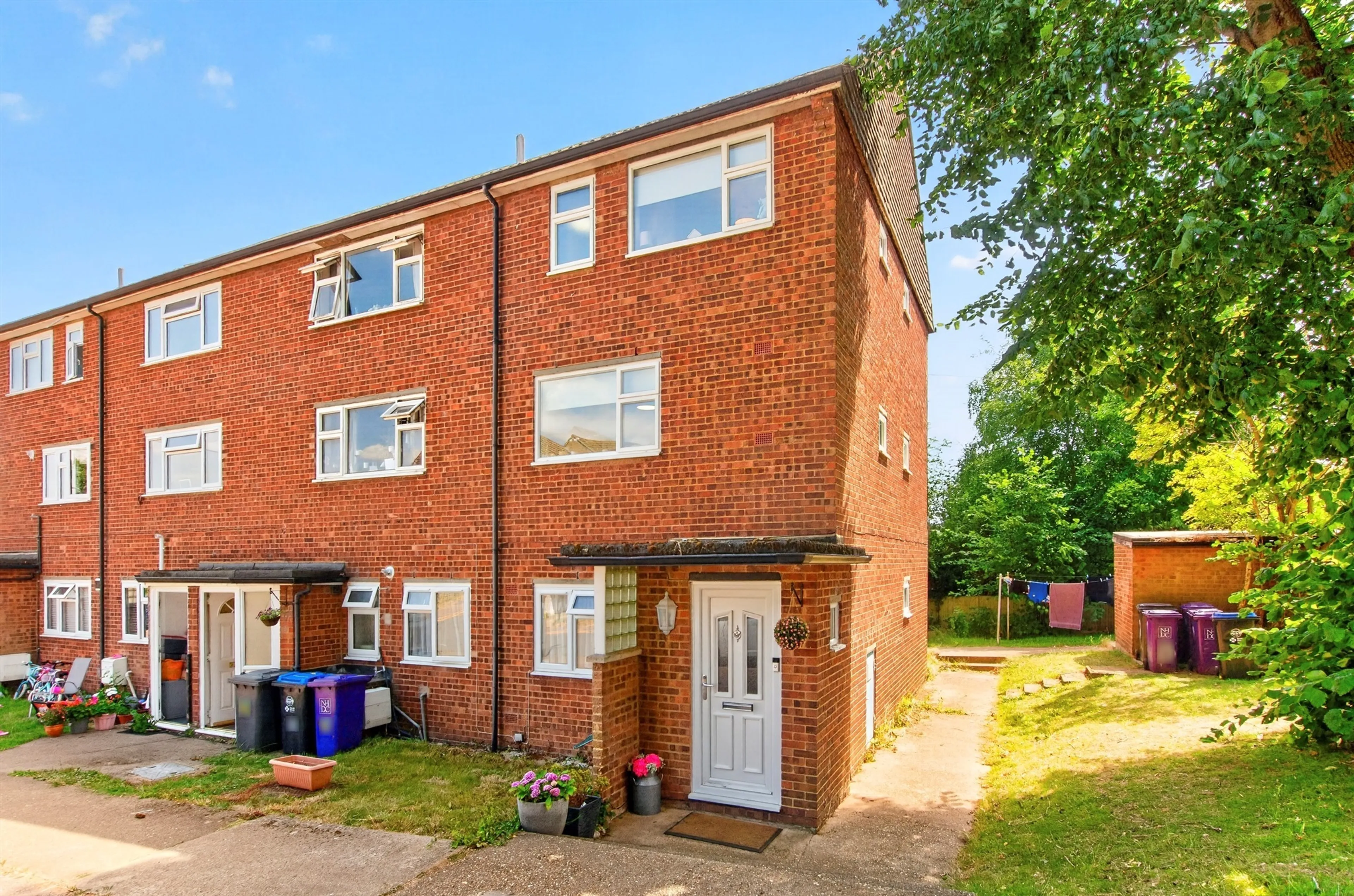 Property photo 0