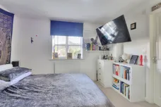 Peter Crisp Way, RUSHDEN