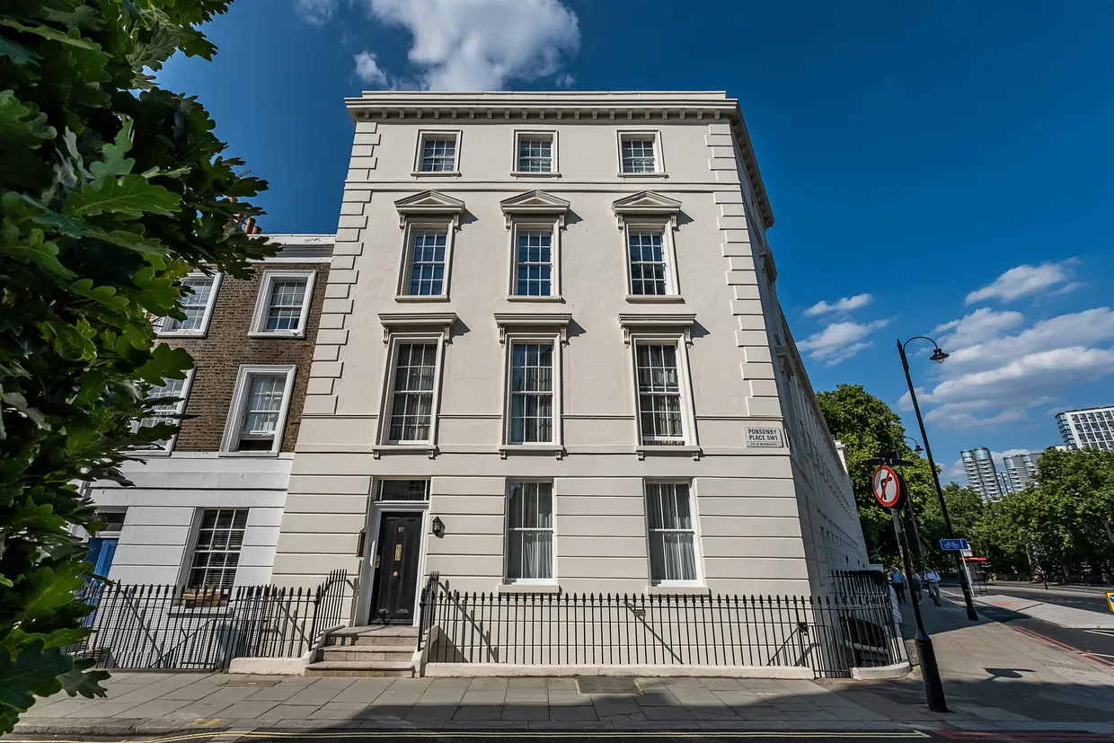 Millbank, London, SW1P photo 2