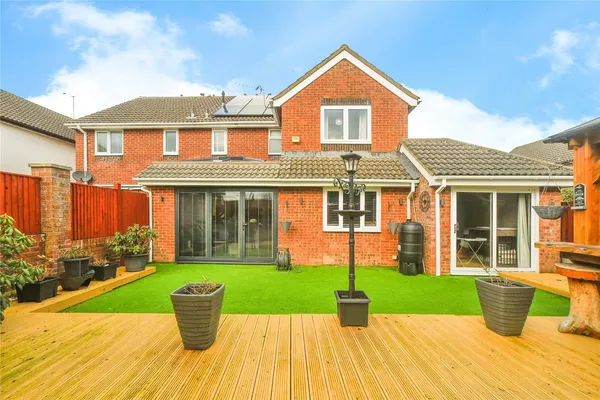 Olive Grove, Swindon, Wiltshire, SN25