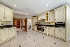 Old Redding, Harrow, HA3 photo 9