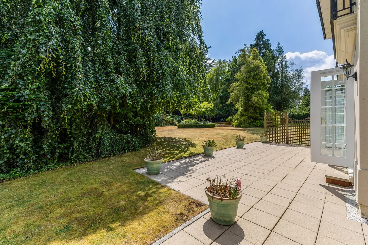 Old Redding, Harrow, HA3 photo 12