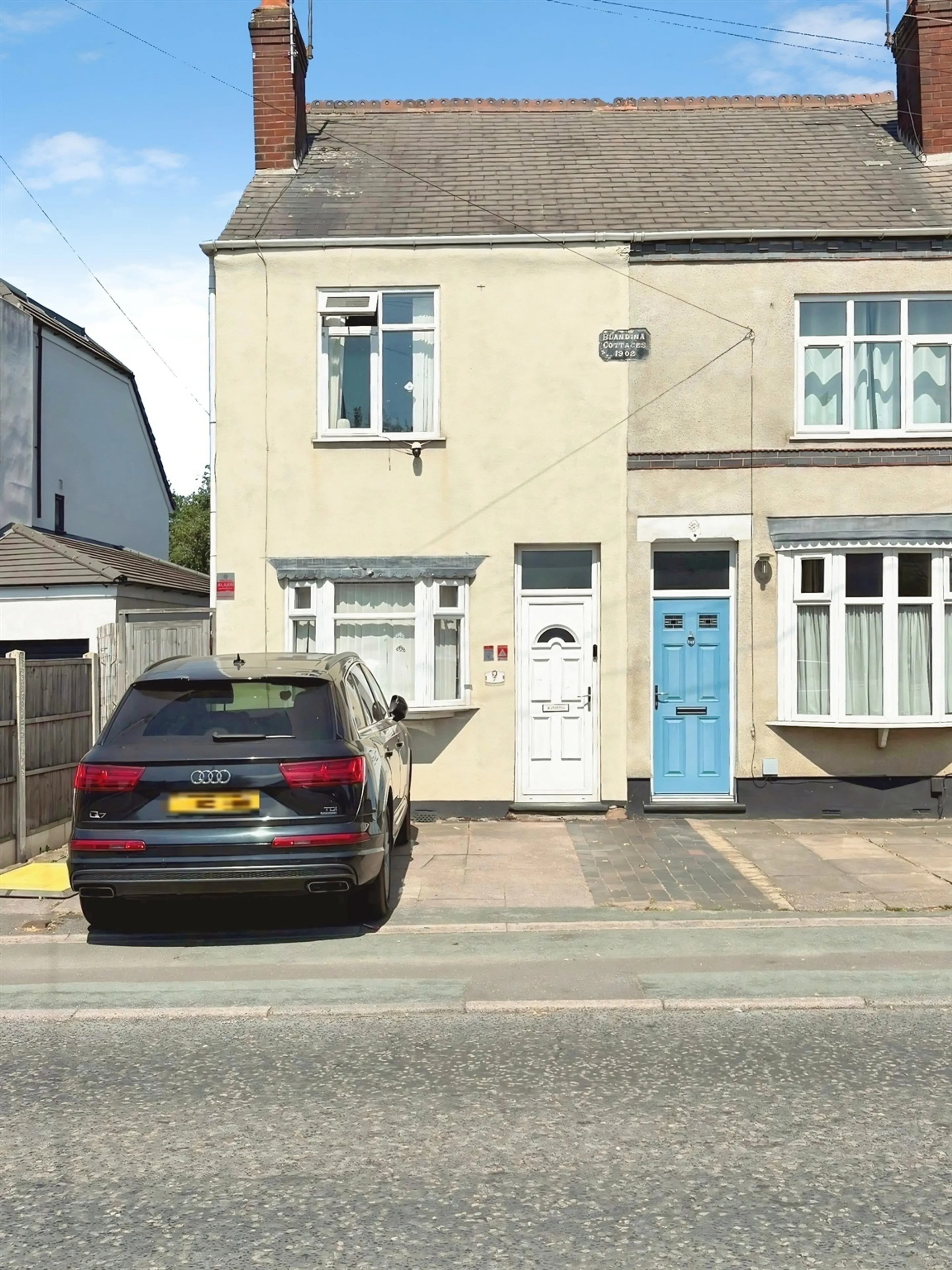 Property photo 0