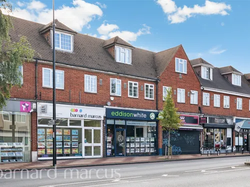 London Road, Mordenphoto