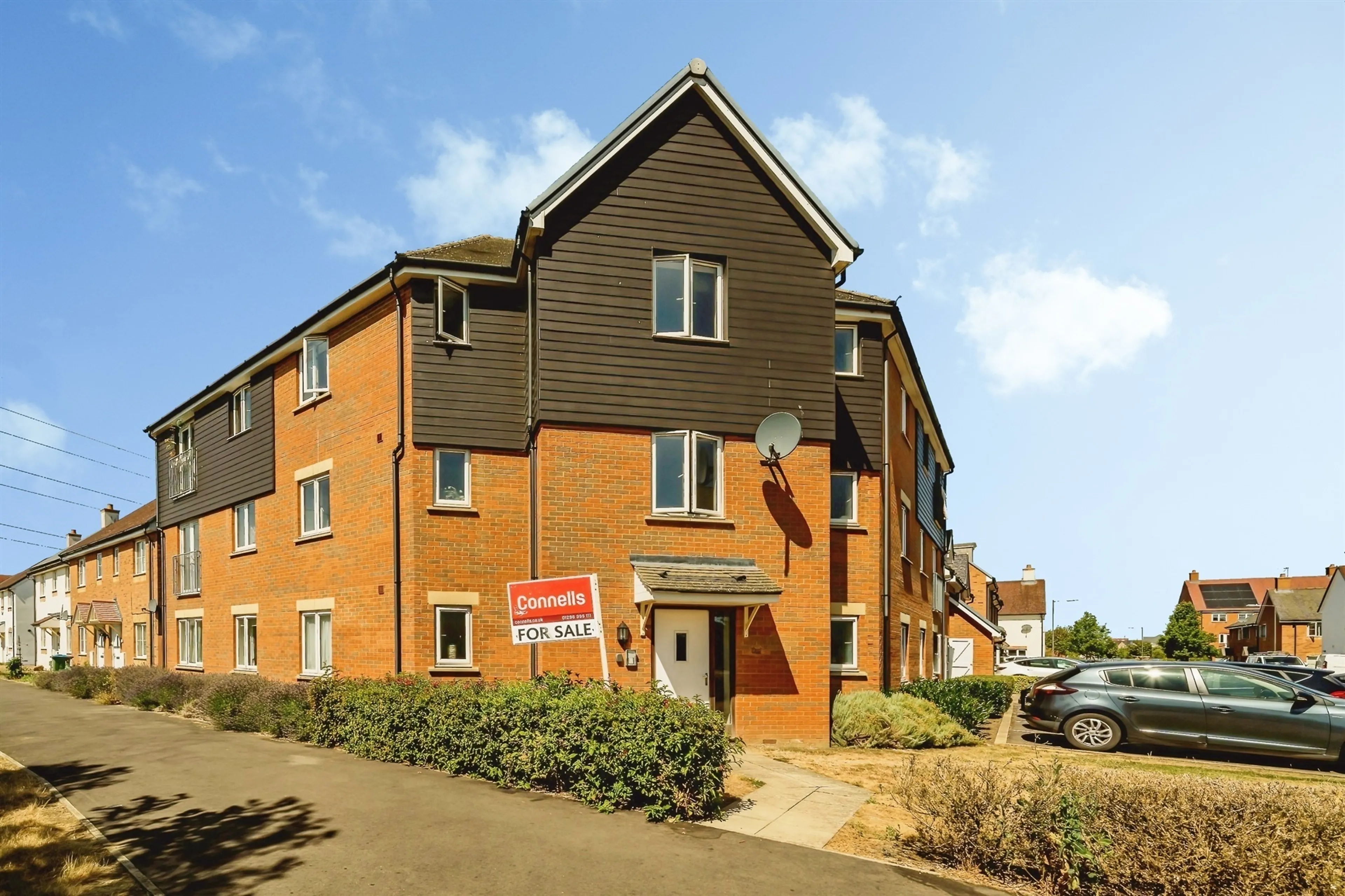 Property photo 0