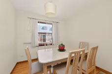 Bentinck Street, Galston