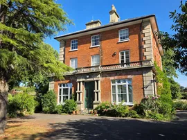 Rose Hill, Dorking photo