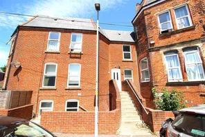 Main property image