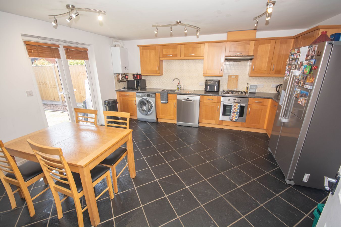 Avocet Close, Coton Park, Rugby, CV23