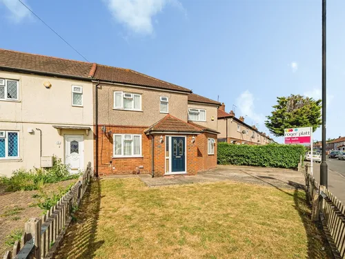 Beechwood Road, SLOUGHphoto