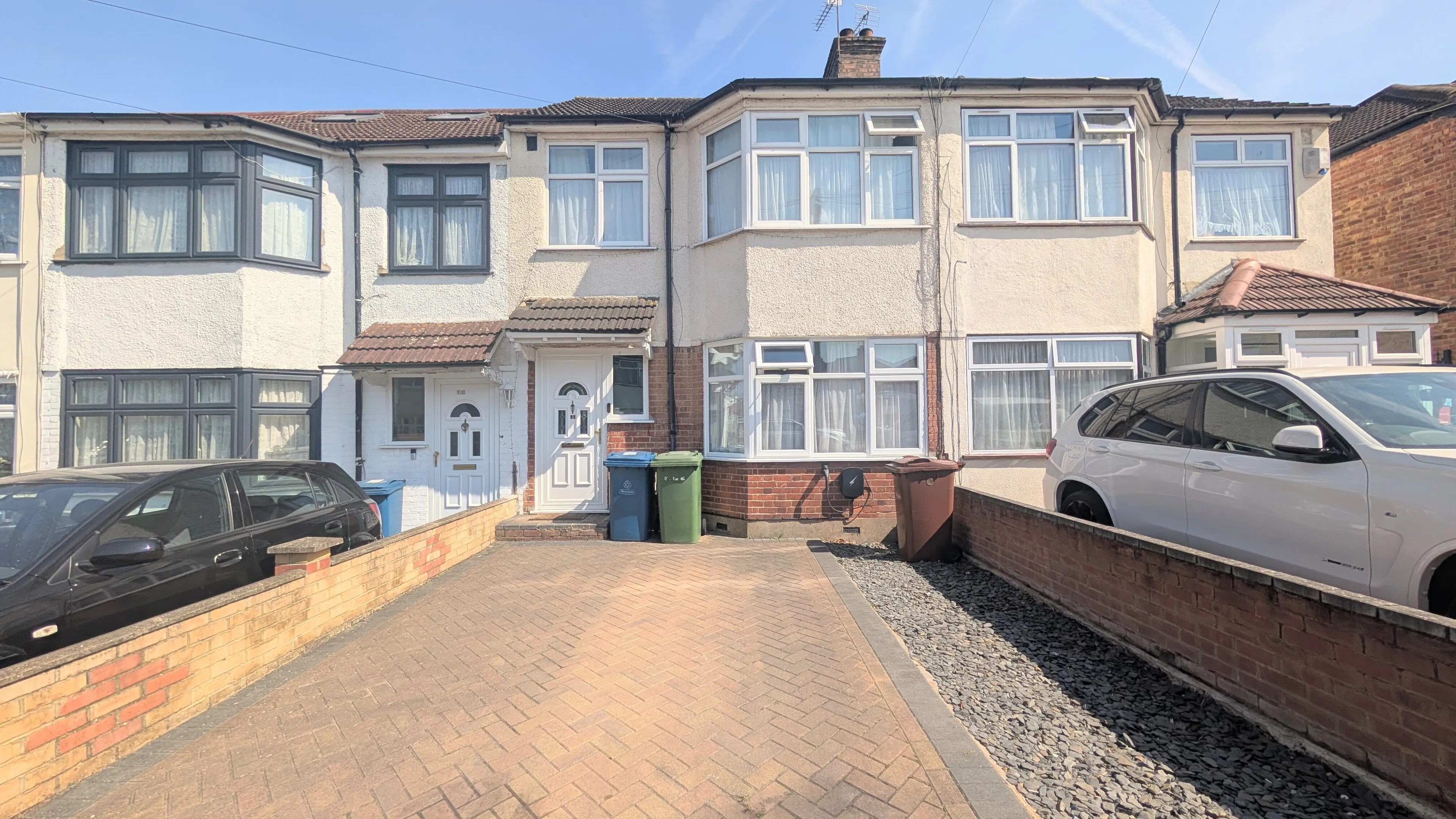 Property photo 0