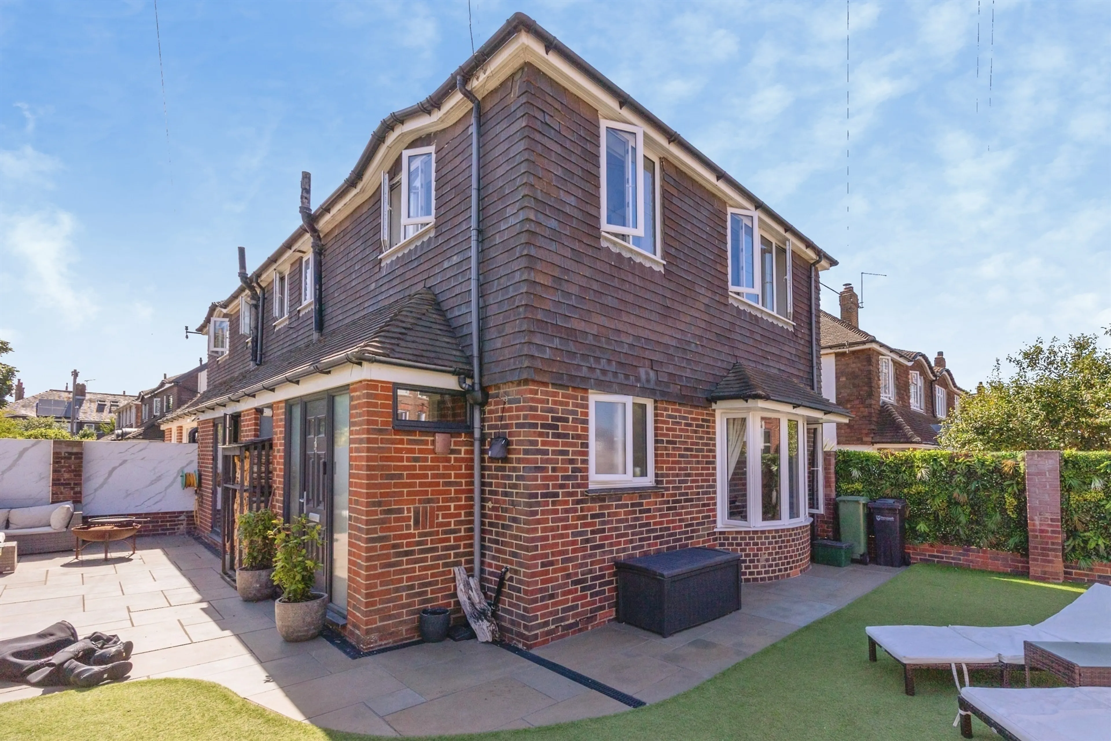 Property at Elizabeth Gardens, Southsea