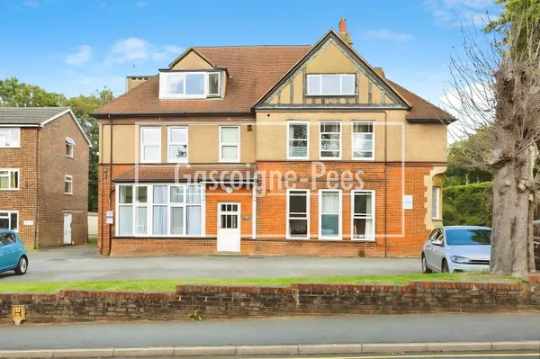Clandon Road, Guildford
