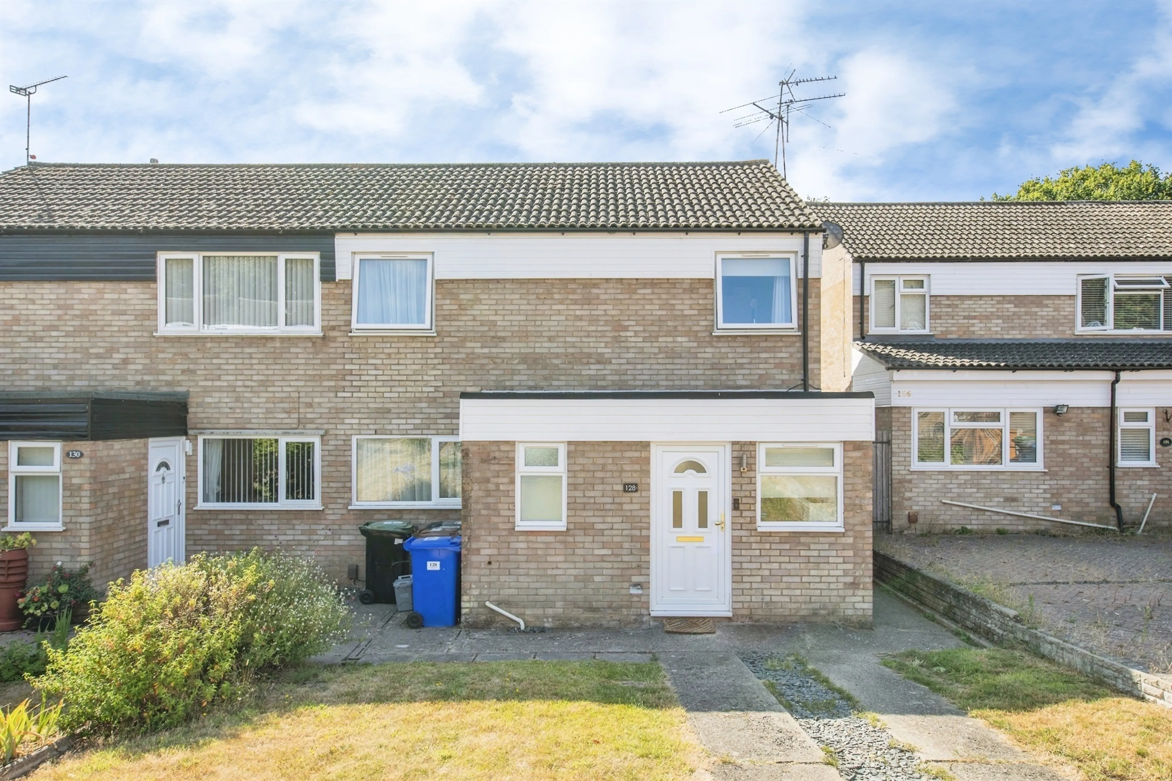 Property photo 0