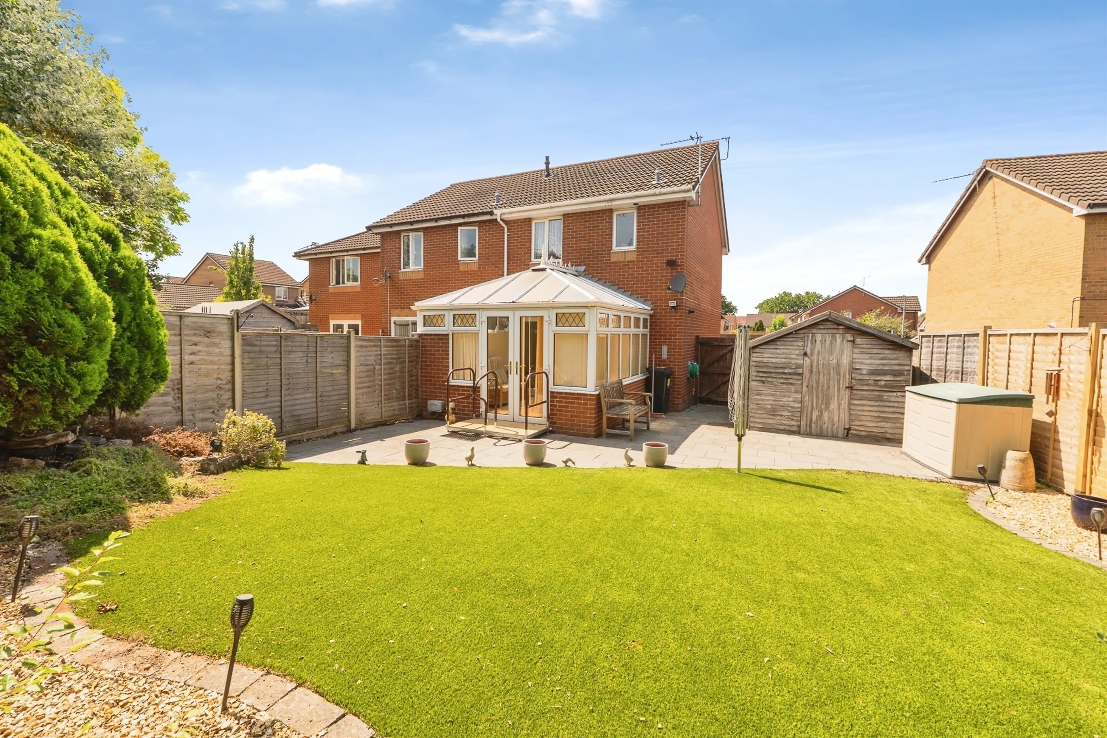 Property photo 0