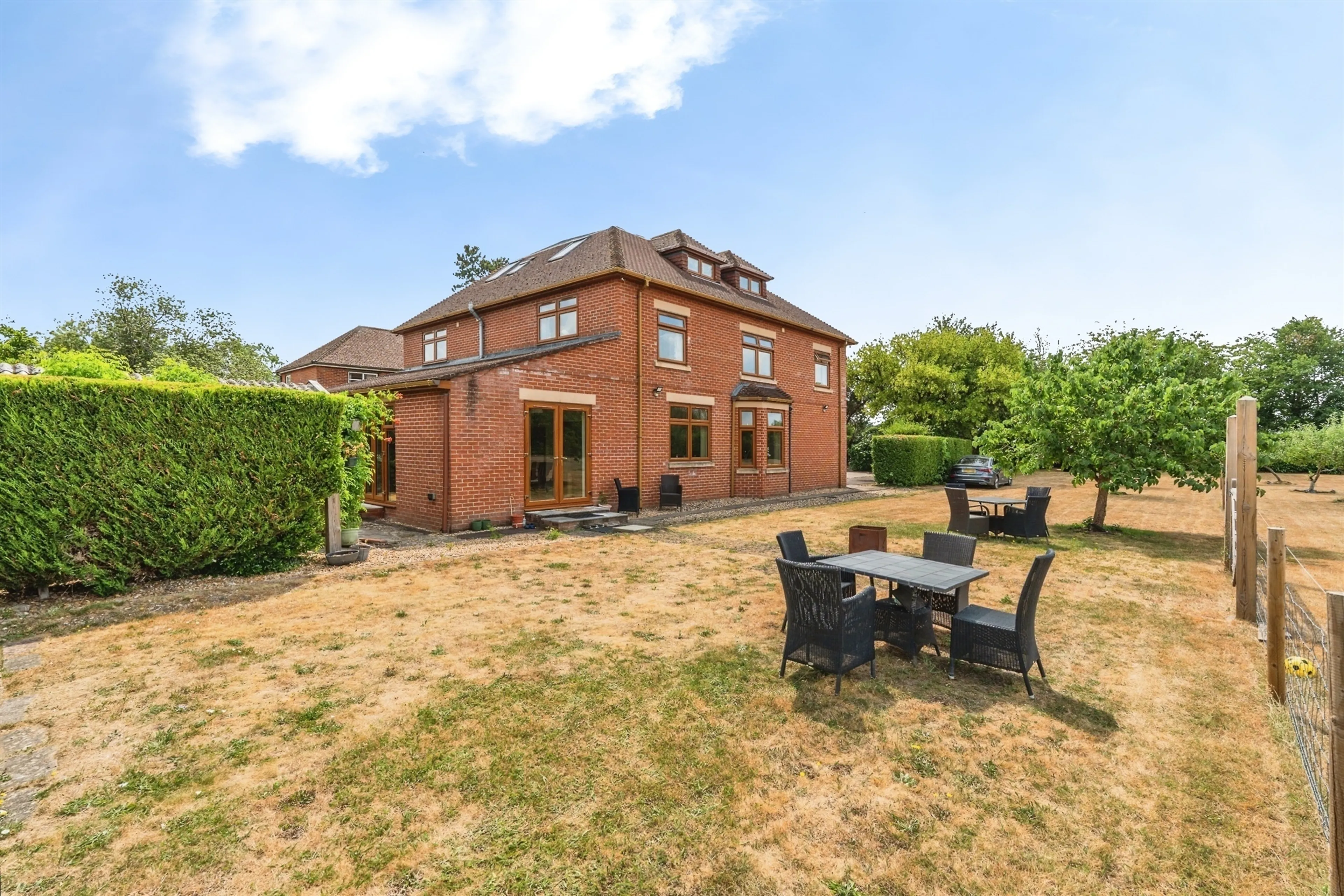 Property photo 28