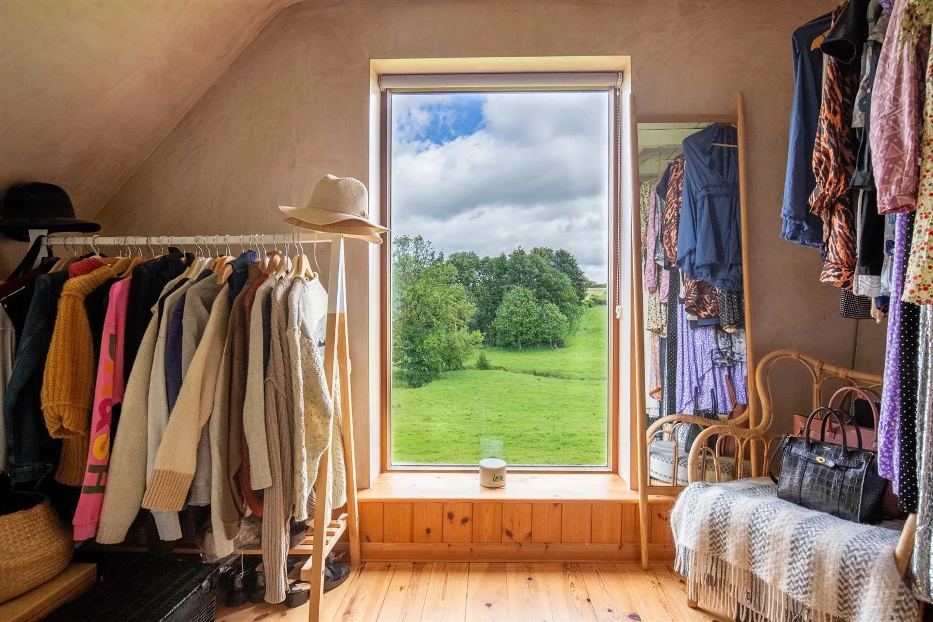 Property photo top 2