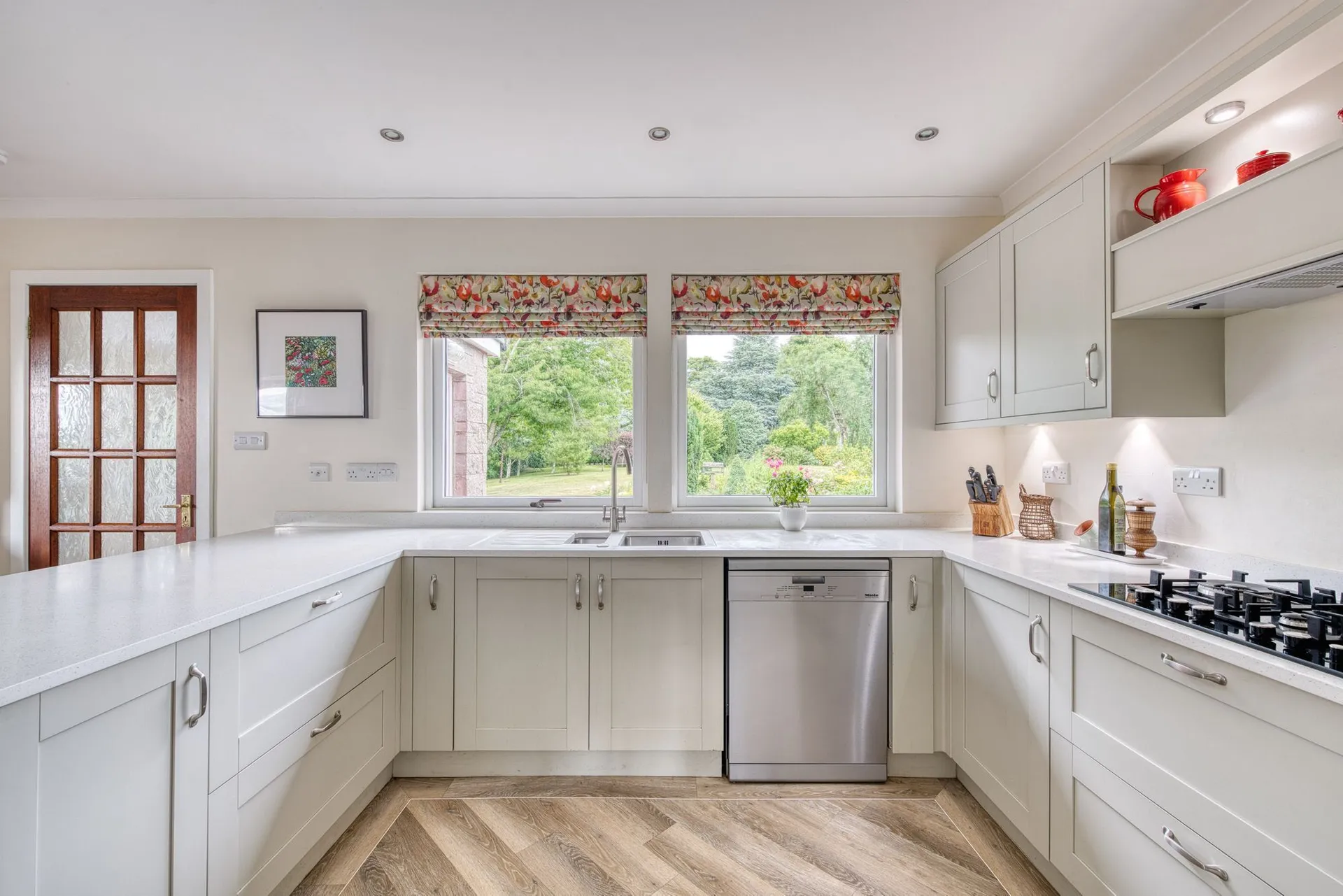 Property photo top 3