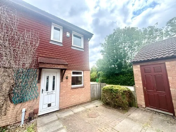 Dean Close, Wollaton, NG8