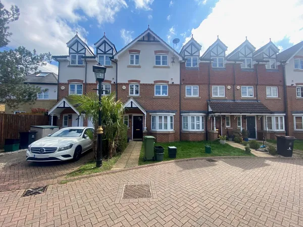 Healy Drive, Orpington, BR6