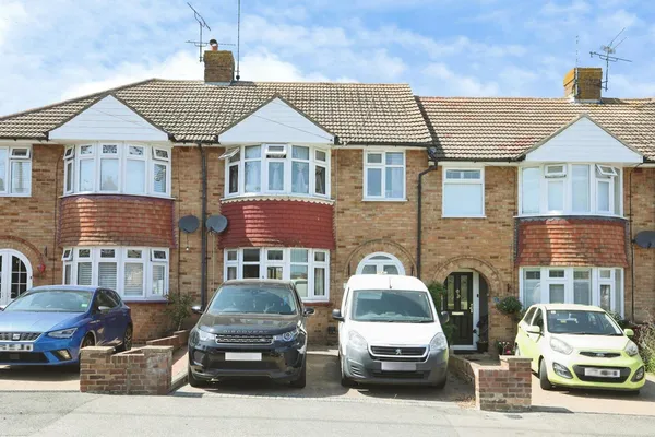 Suffolk Avenue, Rainham, Gillingham, ...
