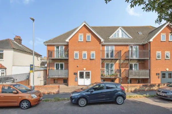 Stour Road, Harwich, Essex, CO12