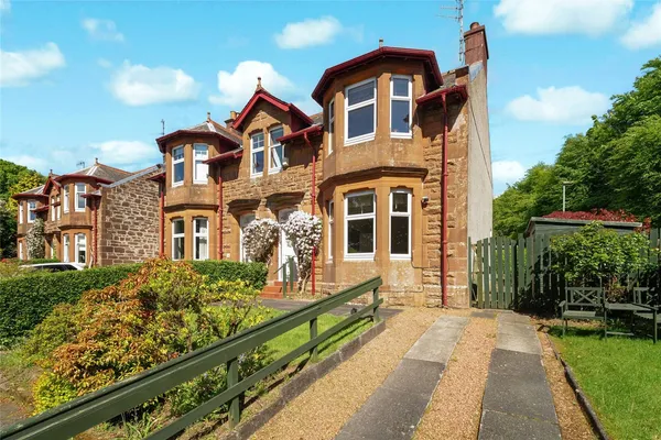 Castlepark Villas, Fairlie, North Ayr...