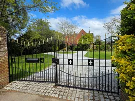 Temple Lane, Capel, Dorking thumb 2