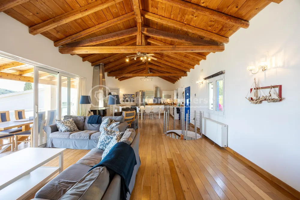 IMEROLIA BEACH HOUSE, Kassiopi, Corfu