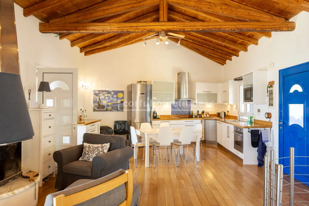 IMEROLIA BEACH HOUSE, Kassiopi, Corfu