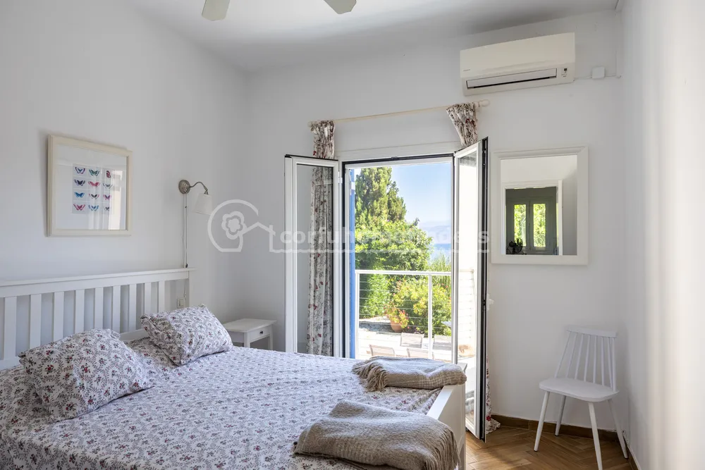 IMEROLIA BEACH HOUSE, Kassiopi, Corfu